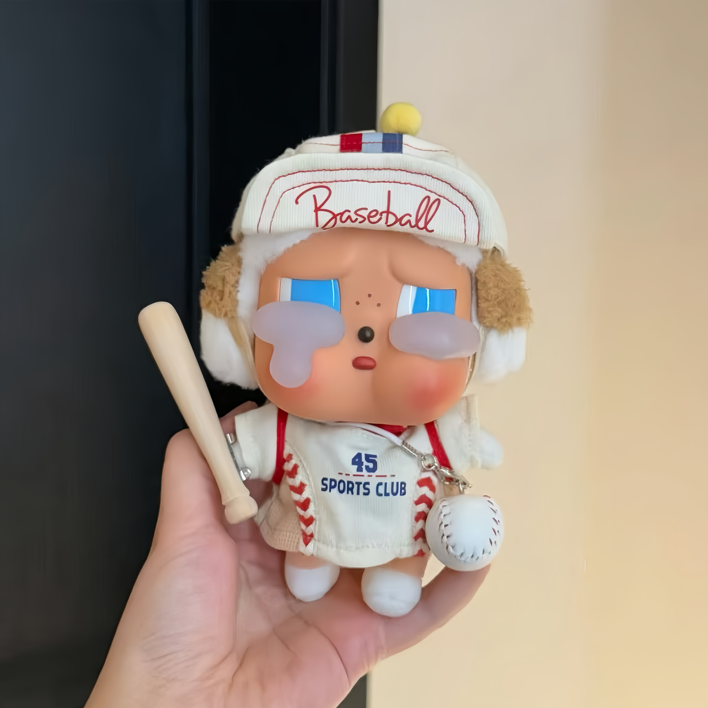 Stylish baseball set using a variety of 15-17cm dolls